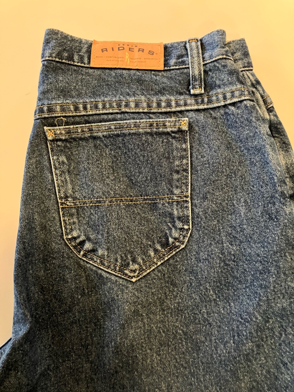 Lee Rider Jeans Medium Wash Straight Leg high rise women’s size 12L - Picture 3 of 6